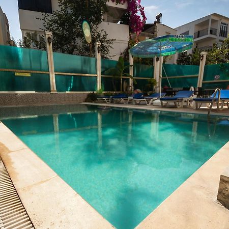 Behram Hotel Antalya Exteriér fotografie