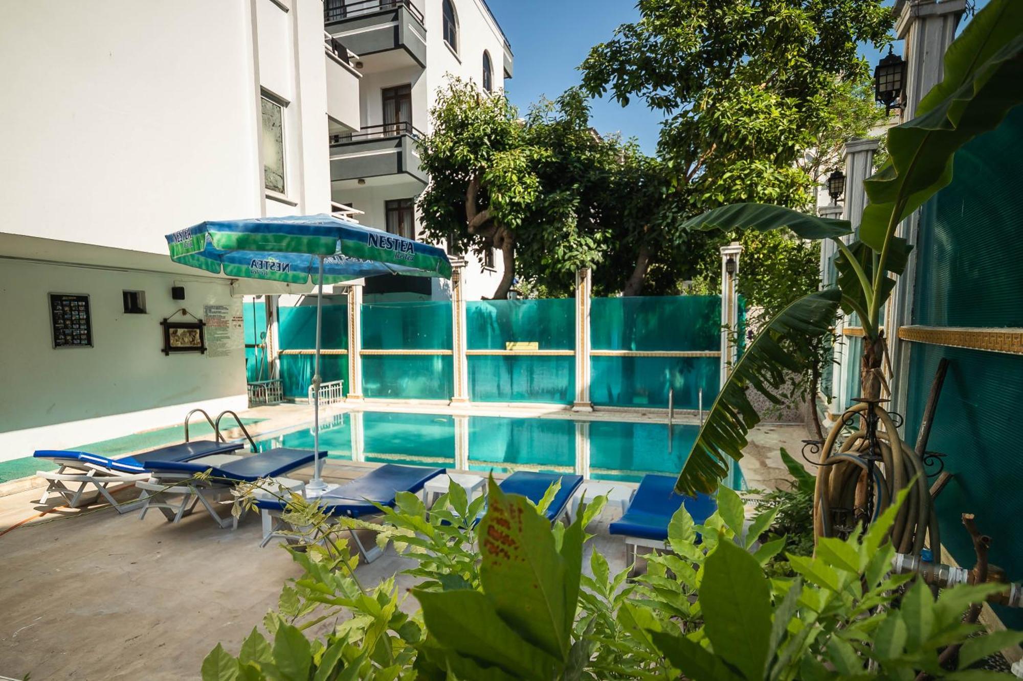 Behram Hotel Antalya Exteriér fotografie